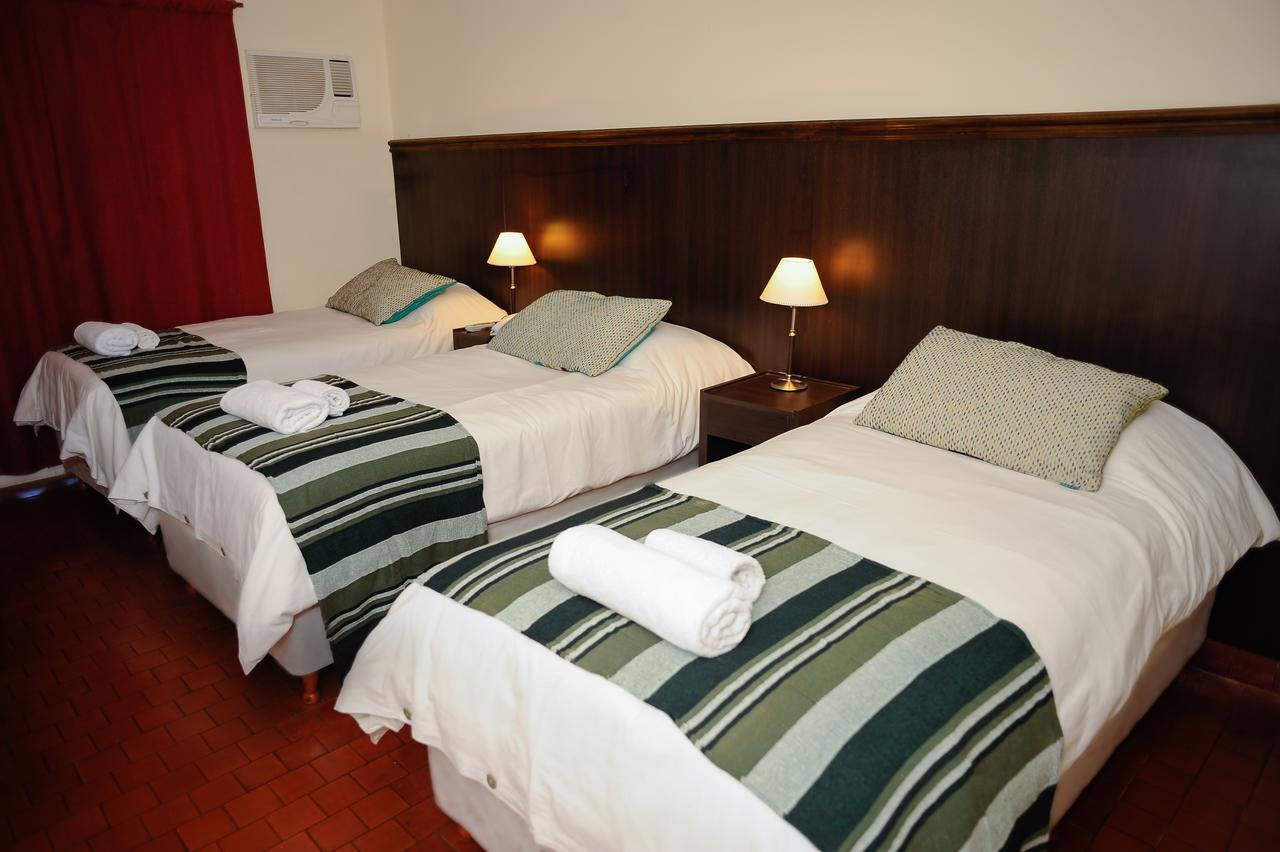 Manantiales Hotel De Turismo Monte Caseros Exteriér fotografie