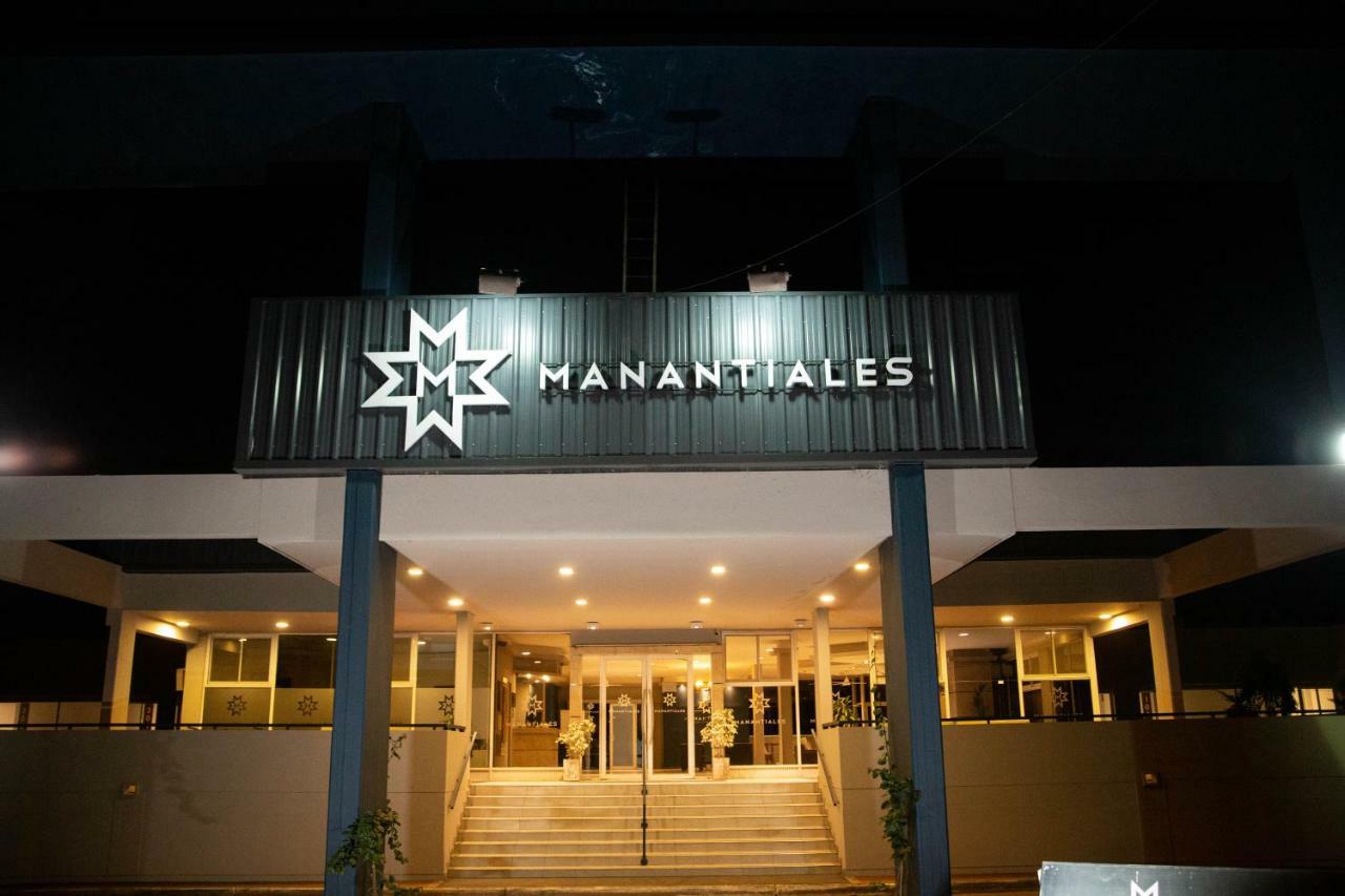 Manantiales Hotel De Turismo Monte Caseros Exteriér fotografie